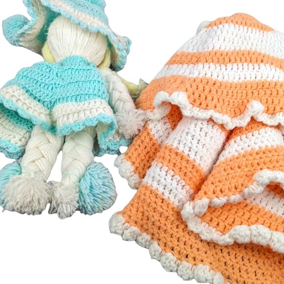 Vintage Hand Crocheted Dolls: Nursery Decor, Collectible Art - Picture 4 of 6